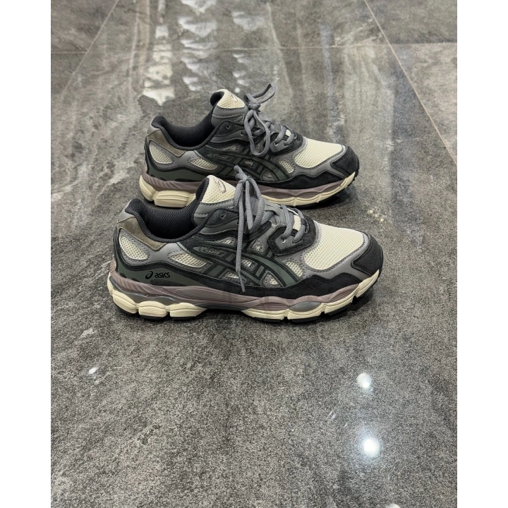 Asics Gel Ncy Yeşil Detaylı Spor Ayakkabı