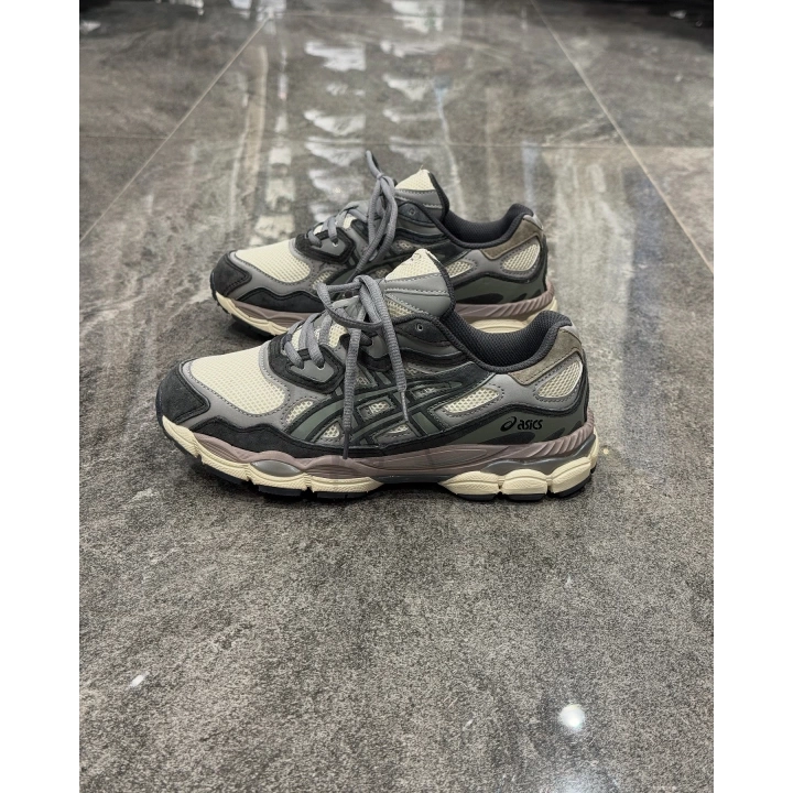 Asics Gel Ncy Yeşil Detaylı Spor Ayakkabı