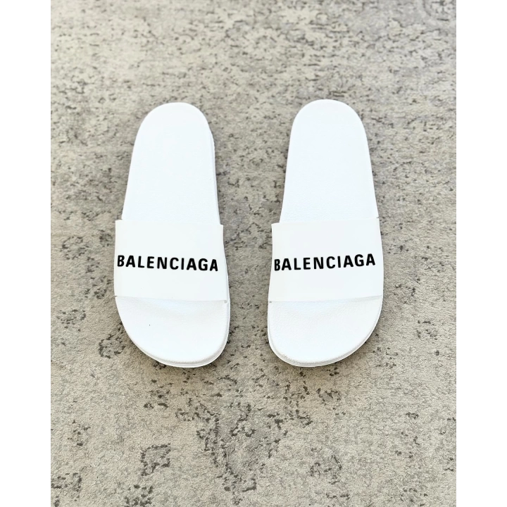 Balenciaga Beyaz Siyah Detaylı Terlik