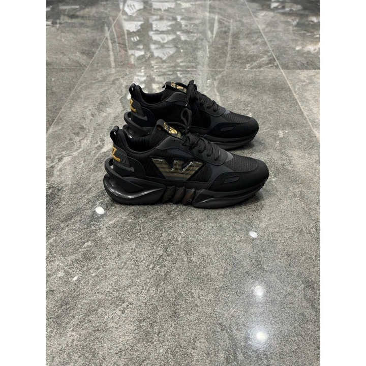 EA7 Emporio Armani Chunky Logo Sneaker