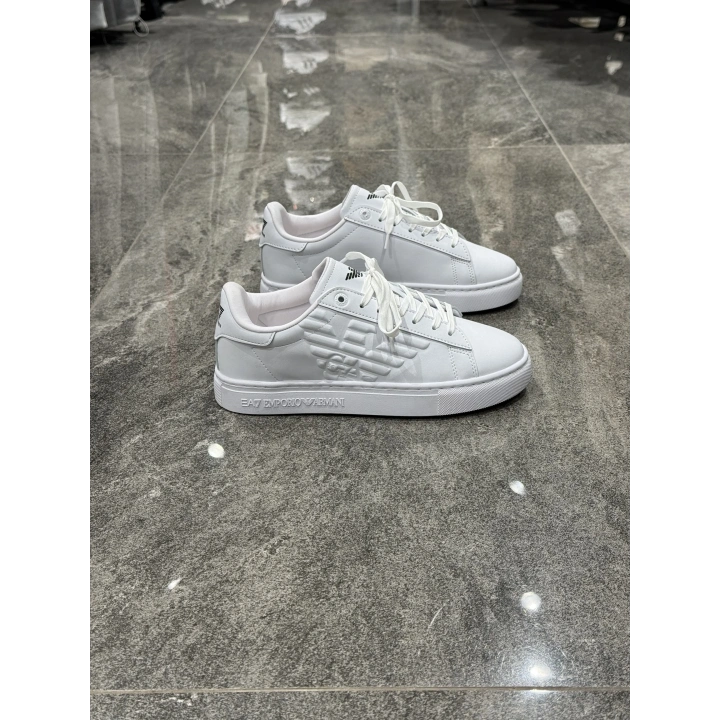 Emporio Armani Beyaz Beyaz Logo Detaylı Spor Ayakkabı