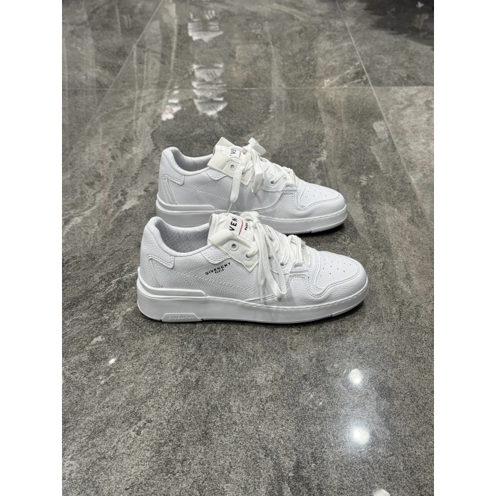 Gıvenchy Beyaz Detaylı Spor Ayakkabı