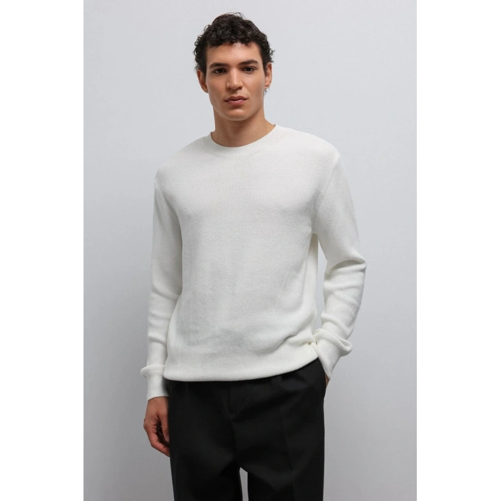 Marco Beyaz İnce Detaylı Triko