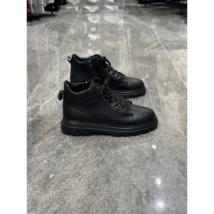 Marco Siyah Desen Detaylı Deri Bot