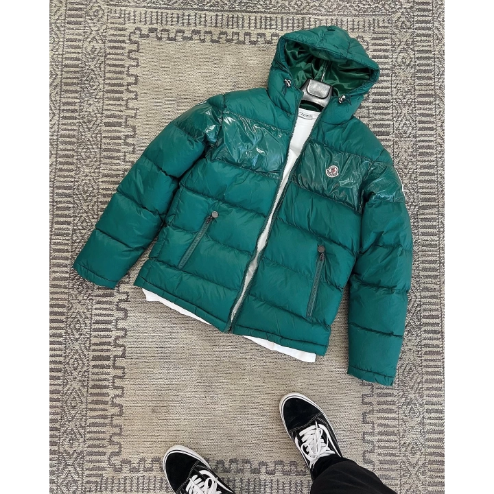 Moncler Yeşil Kapüşonlu Şişme Mont