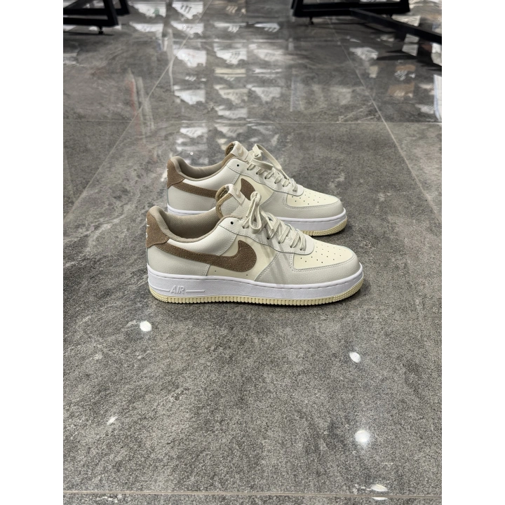 Nike Air Force 1 Low Sail Beige
