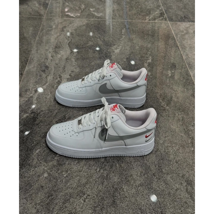 Nıke Air Force 1 Triple Swoosh