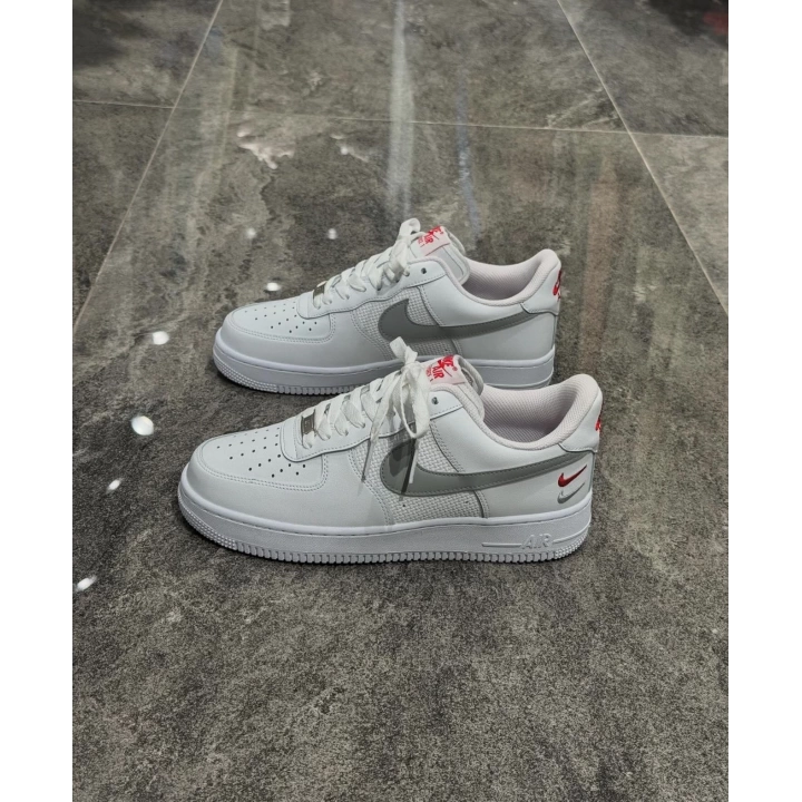 Nıke Air Force 1 Triple Swoosh