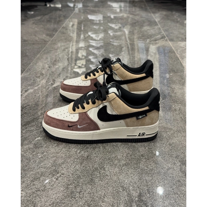 Nıke Air Force Low Espace