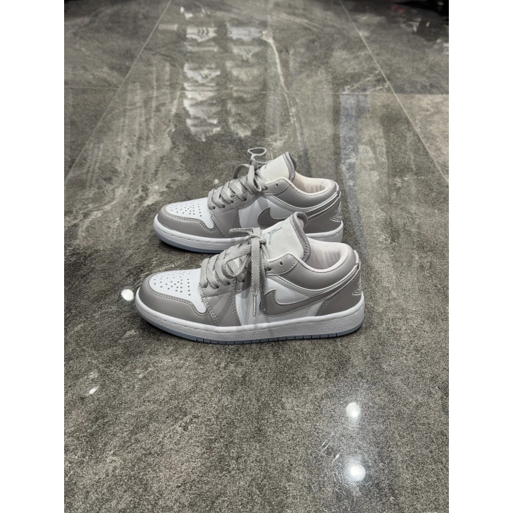 Nıke Air Jordan 1 Low Gri Beyaz Detaylı