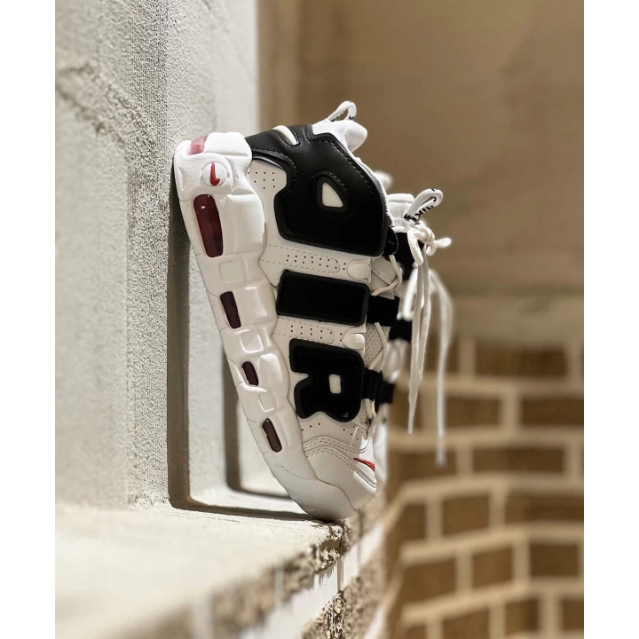 Nıke Air More Uptempo Beyaz Siyah Kırmızı