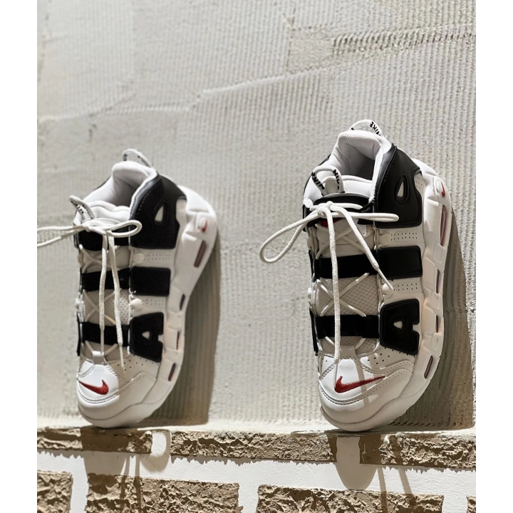 Nıke Air More Uptempo Beyaz Siyah Kırmızı