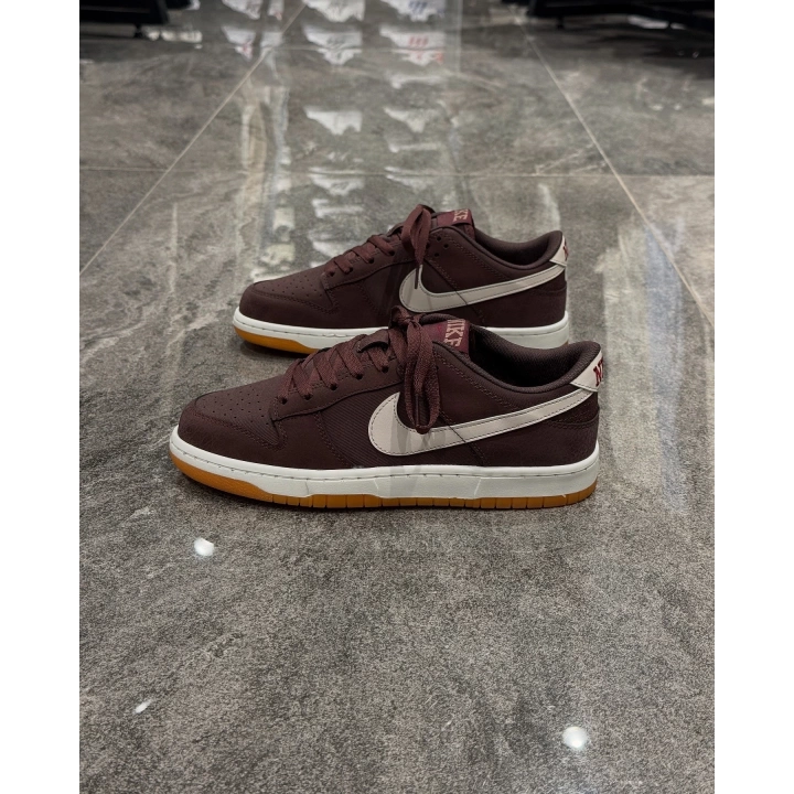 Nike Dunk Low Crazy Deri Mürdüm Beyaz Spor Ayakkabı