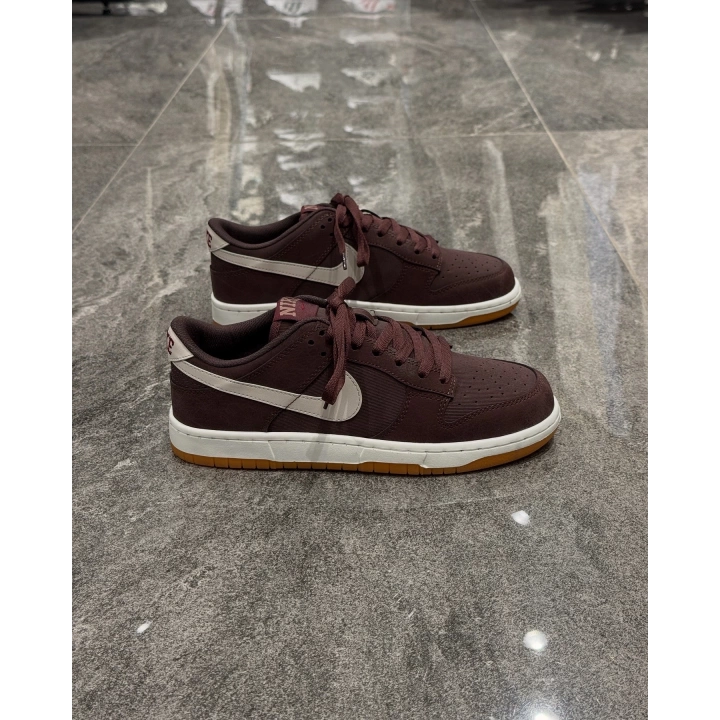 Nike Dunk Low Crazy Deri Mürdüm Beyaz Spor Ayakkabı