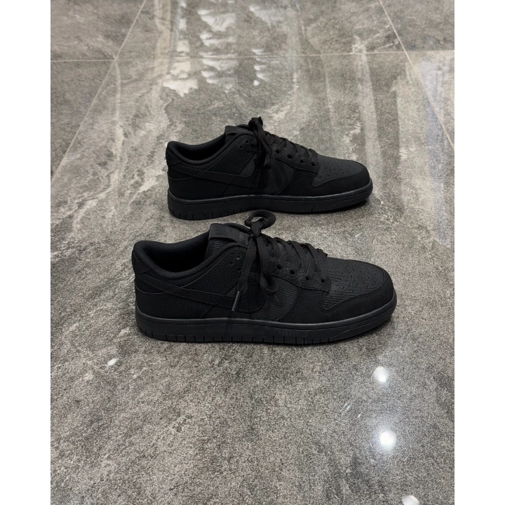 Nike Dunk Low Crazy Deri Siyah Spor Ayakkabı