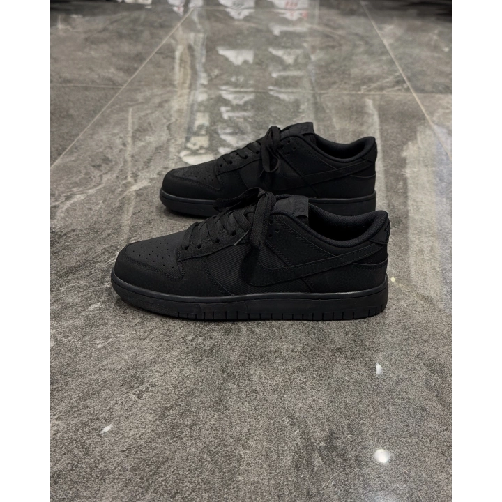 Nike Dunk Low Crazy Deri Siyah Spor Ayakkabı