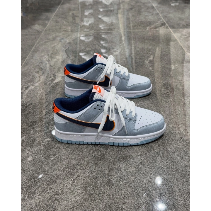 Nike Dunk Low Gri Beyaz Laci Detaylı