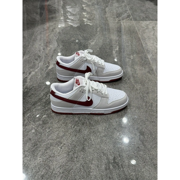 Nike Dunk Low SB Beyaz Bej Bordo Detaylı