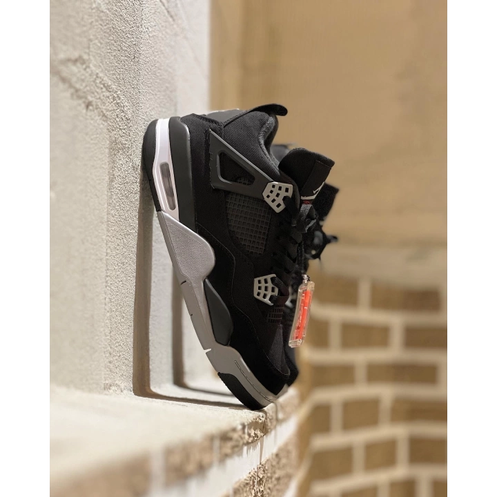 Nıke Jordan 4 Siyah