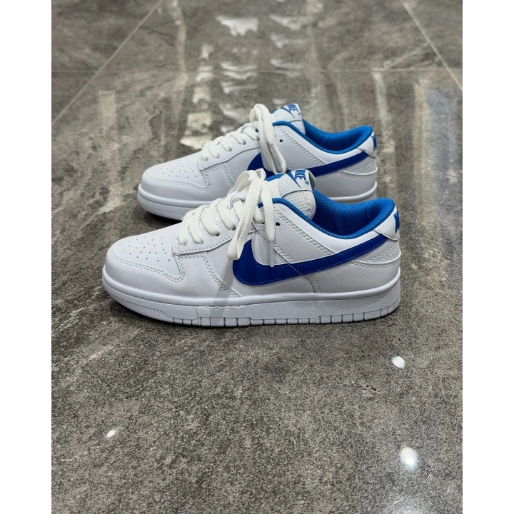 Nike SB Dunk Low Beyaz Mavi Detaylı