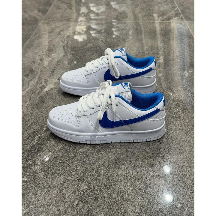 Nike SB Dunk Low Beyaz Mavi Detaylı