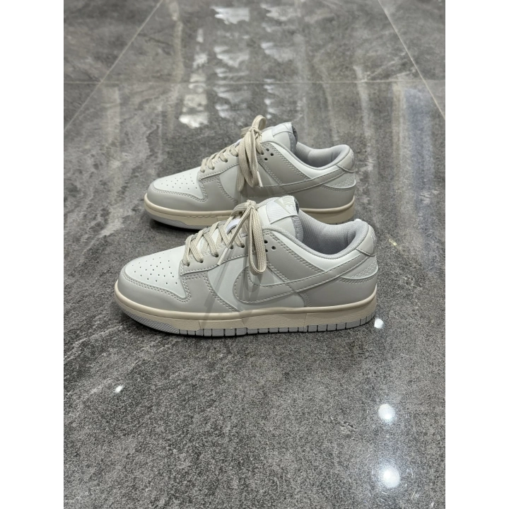 Nike SB Dunk Low Light Bone
