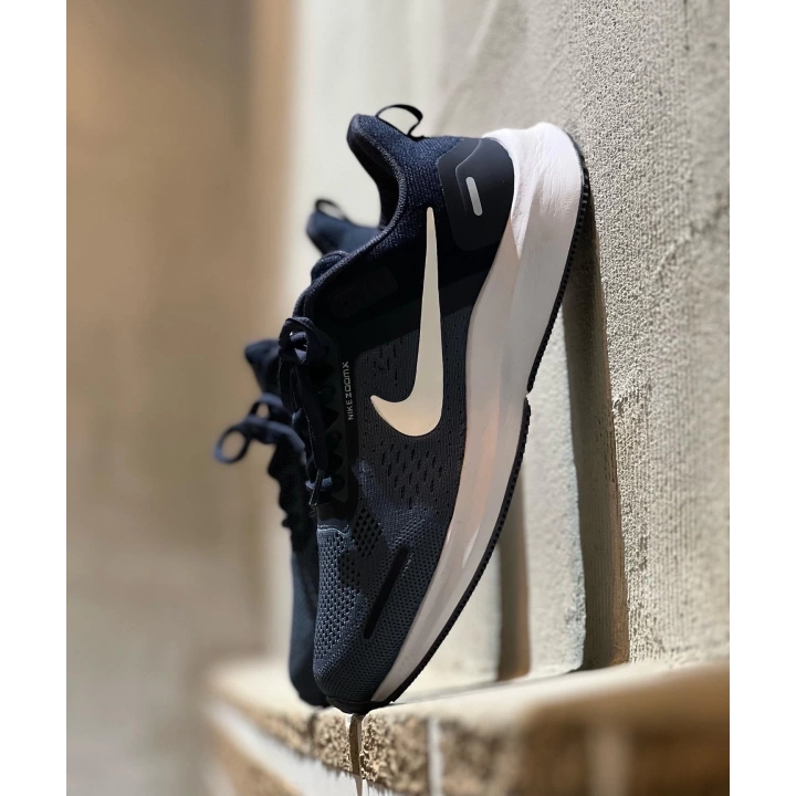 Nike Zoomx Lacivert Detaylı