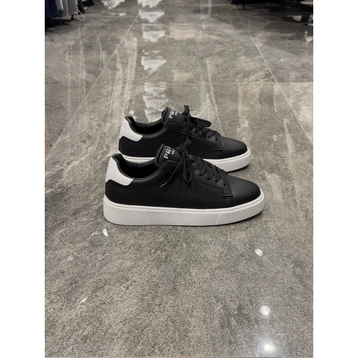 Prada Siyah Beyaz Topuk Günlük Klasik Spor Ayakkabı