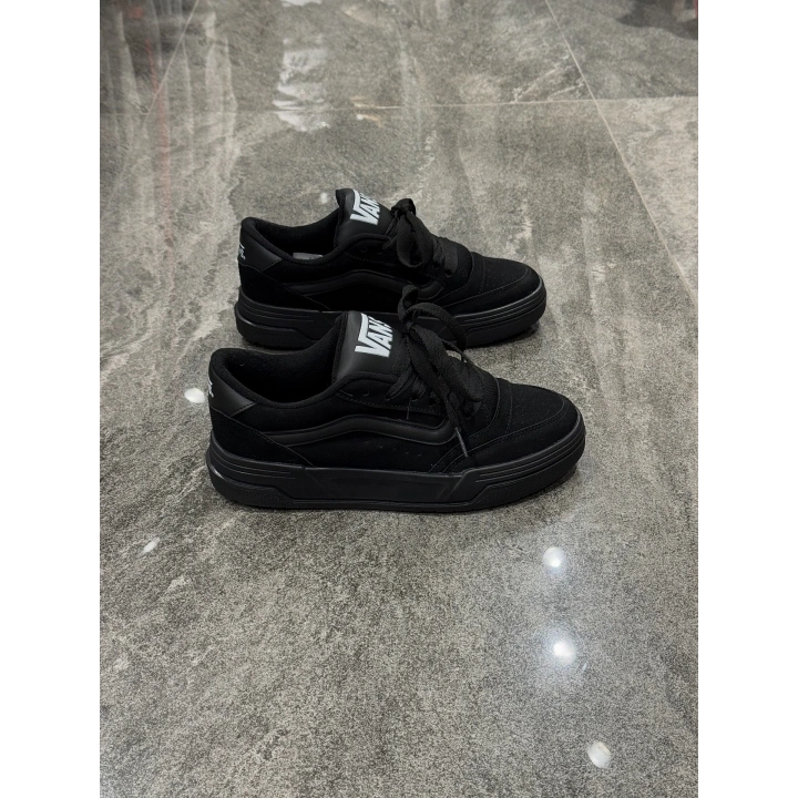 Vans Hylane Siyah Süet Detaylı Spor Ayakkabı