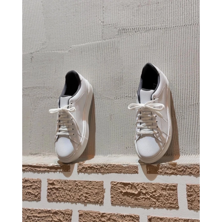 Zara Beyaz Sneaker Ayakkabı