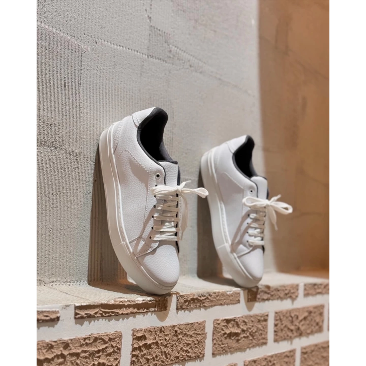 Zara Beyaz Sneaker Ayakkabı