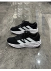 Adidas Adistar Siyah Beyaz Detaylı Spor Ayakkabı