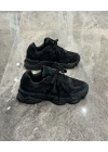 New Balance 9060 Triple Black