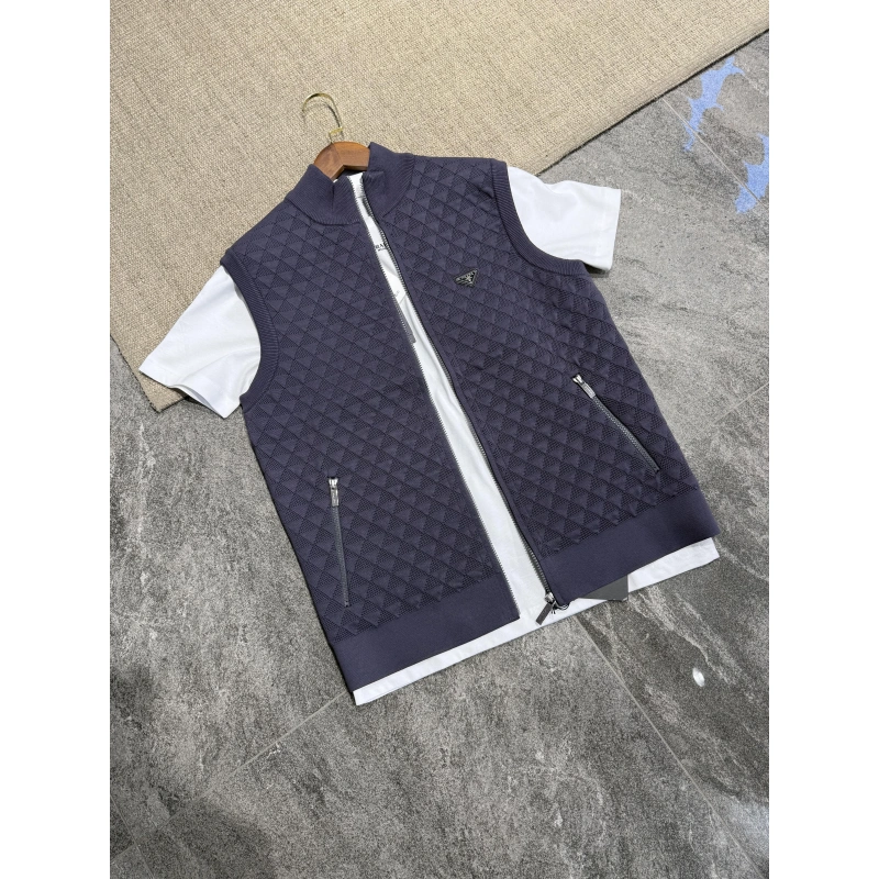 Prada Dokuma Detaylı Yelek