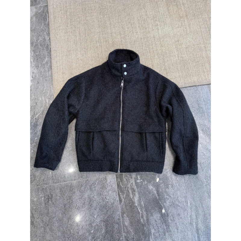 Retro İç Astarlı Siyah Peluş