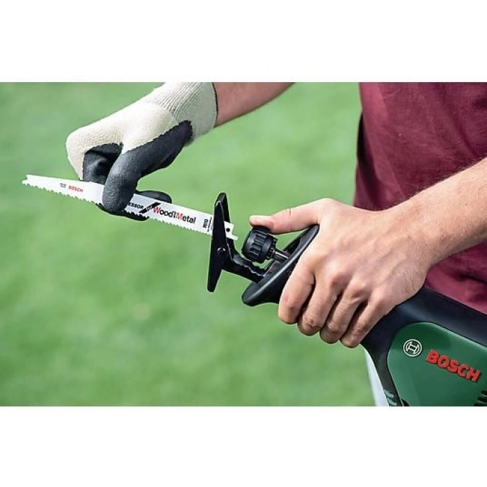 BOSCH AdvancedRecip 18 Tek Akülü 2.5Ah Tilki Kuyruğu Testere