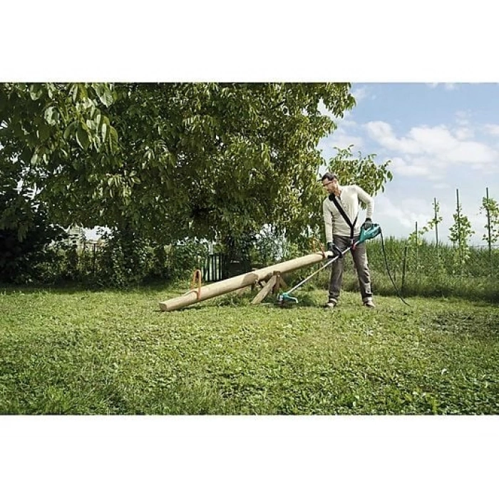 BOSCH AFS 23-37 Çim Biçme Makinesi