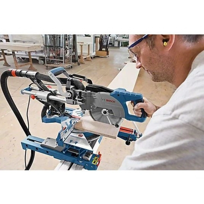 BOSCH GCM 8 SJL Gönye Testere
