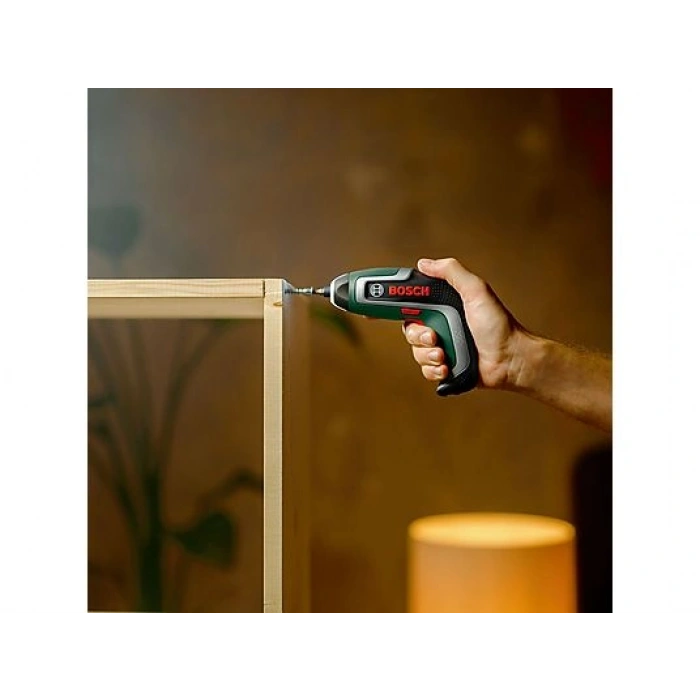 BOSCH IXO7 3.6V (Eksantrik Açı ve Köşe Adaptörlü) Set Akülü Vidalama Makinesi