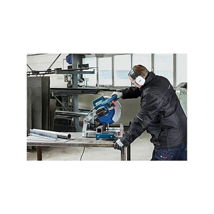 BOSCH PROFESSIONAL GCD 12 JL Metal Kesme Makinesi