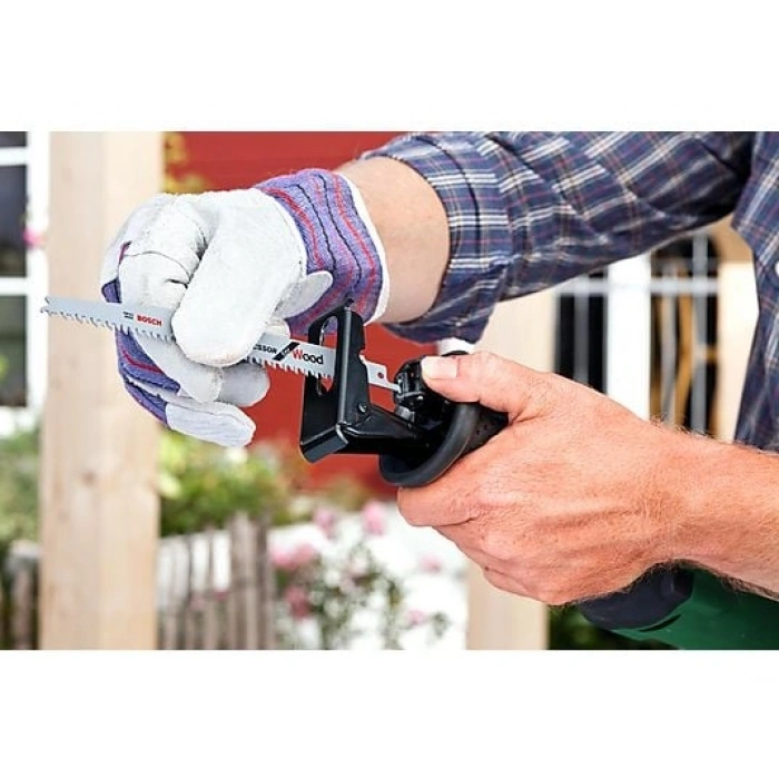 BOSCH PSA 900 E 900W Elektrikli Tilki Kuyruğu Testere
