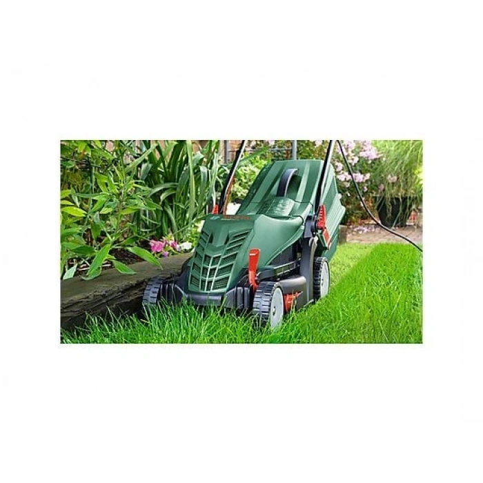 BOSCH UniversalRotak 34-405 1300 W Elektrikli Çim Biçme Makinesi