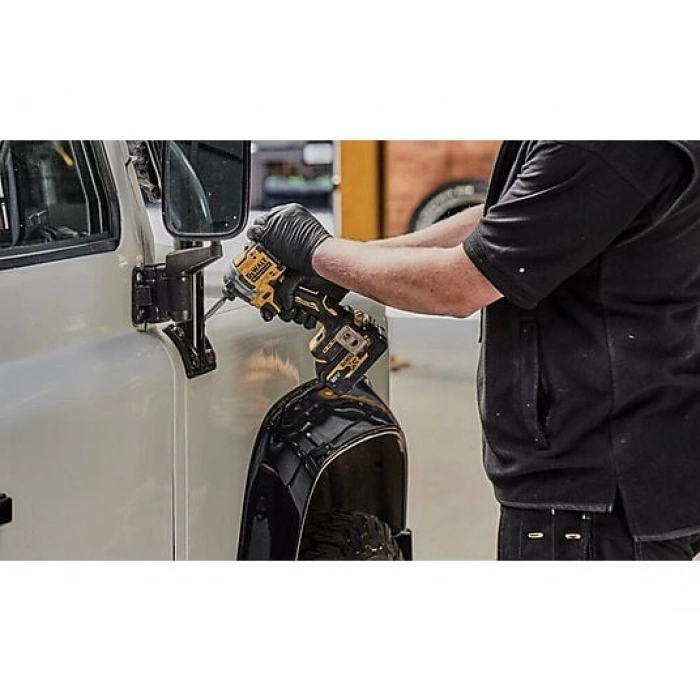 DEWALT DCF850N Aküsüz Darbeli Vidalama Makinesi