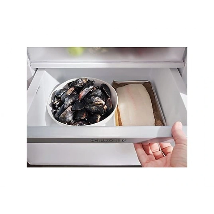 ELECTROLUX ELT9VE52M0 E Enerji Sınıfı 522L 4 Kapılı No-Frost Gardrop Tipi Buzdolabı Siyah