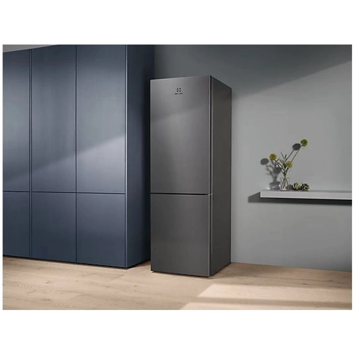 ELECTROLUX LNT5ME32U1 324L Alttan Donduruculu Buzdolabı Inox