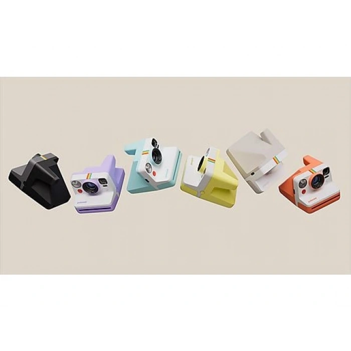 POLAROID Now Gen 3 Black + Color Film Bundle