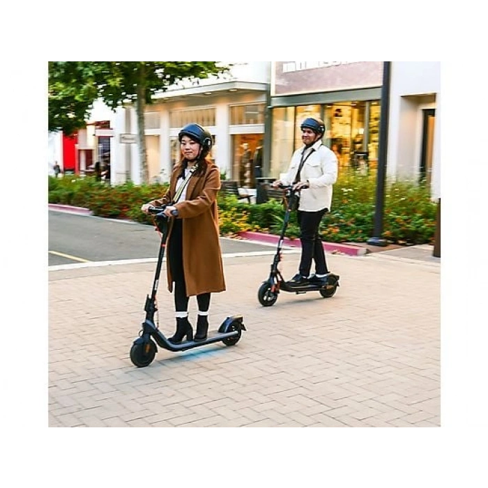 SEGWAY Ninebot E2 Plus Elektrikli Scooter Siyah