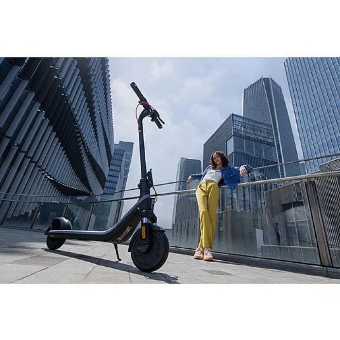 SEGWAY Ninebot E2 Plus II (2025) Elektrikli Scooter