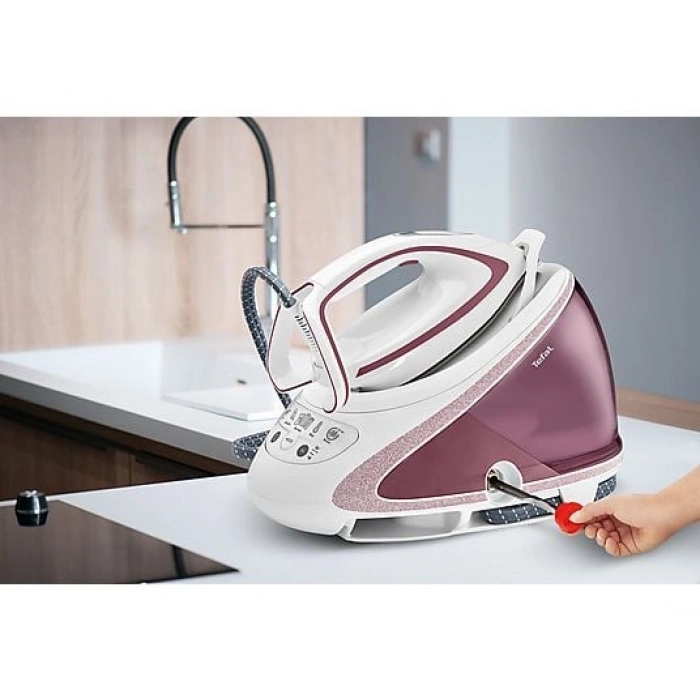 TEFAL GV9566 2600W Pro Express Ultimate Yüksek Basınçlı Buhar Kazanlı Ütü Beyaz Kırmızı