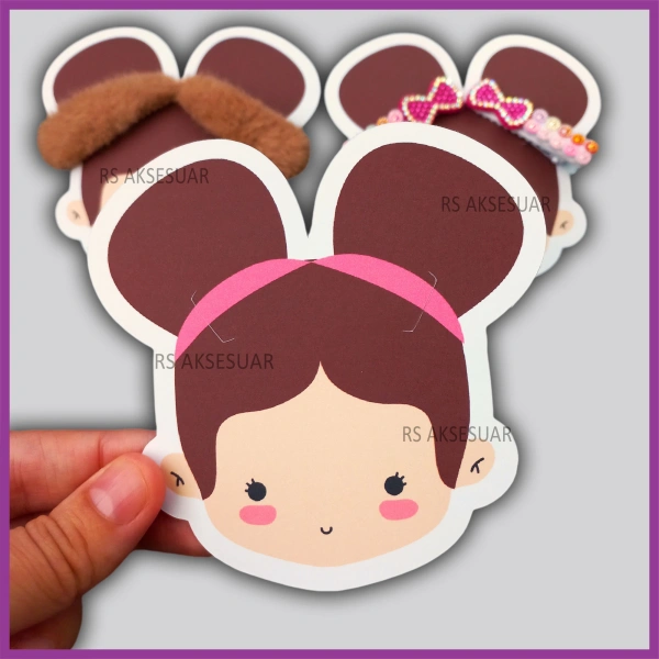 Sevimli Kız Çıtçıt ve Klips Toka - Takı Kartı